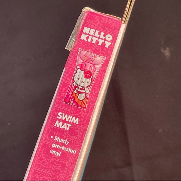 Hello Kitty Swim Mat - Picture 4 of 4